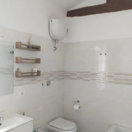 Ferienhaus Il Buchetto Casa Centro Storico