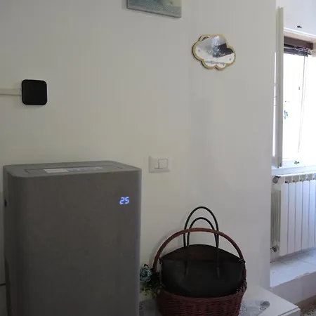 Il Buchetto - Nel Borgo Di Potenza Picena